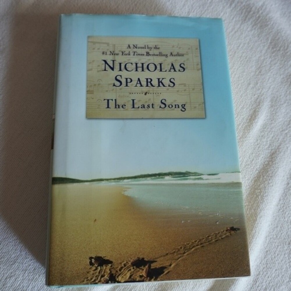 The Last Song Hardcover Novel by Nicholas Sparks